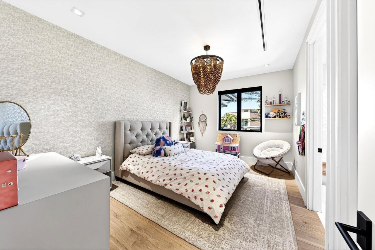 1520 SE 10th Street, Fort Lauderdale, FL 33316 Photo