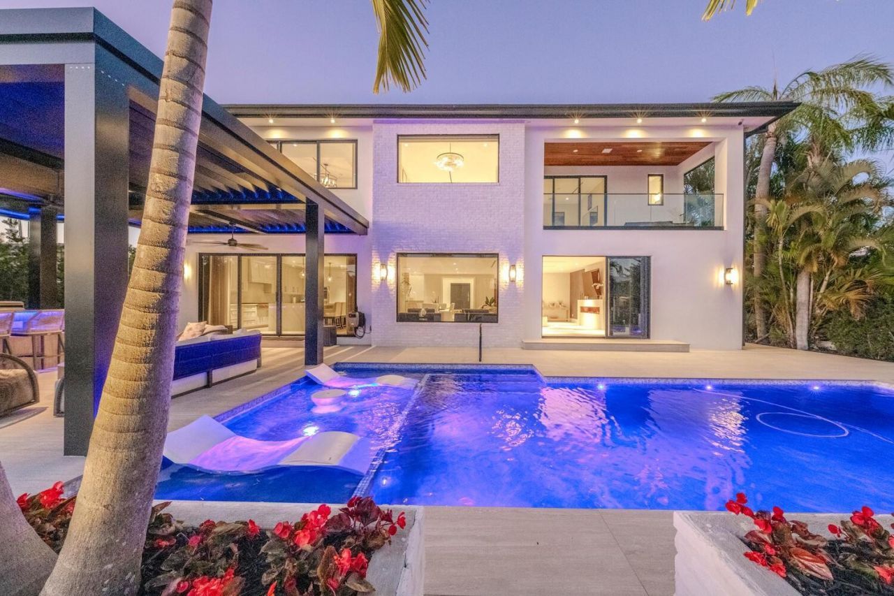 1520 SE 10th Street, Fort Lauderdale, FL 33316 Photo