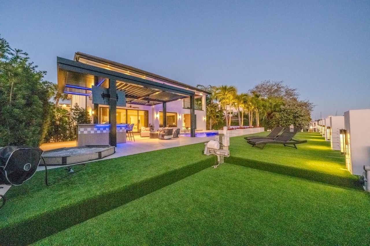 1520 SE 10th Street, Fort Lauderdale, FL 33316 Photo