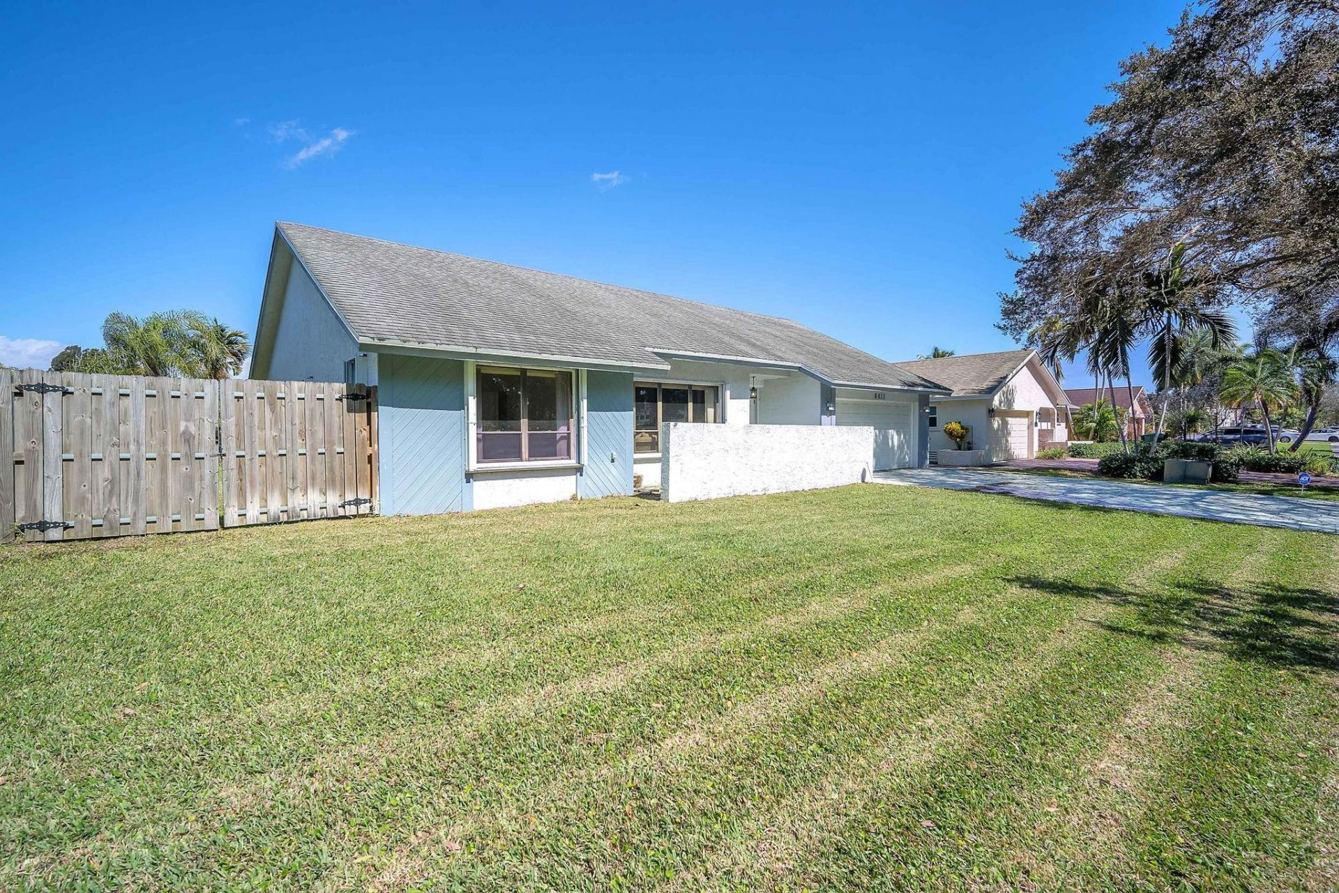 8411 SW 57th Street, Davie, FL 33328 Photo