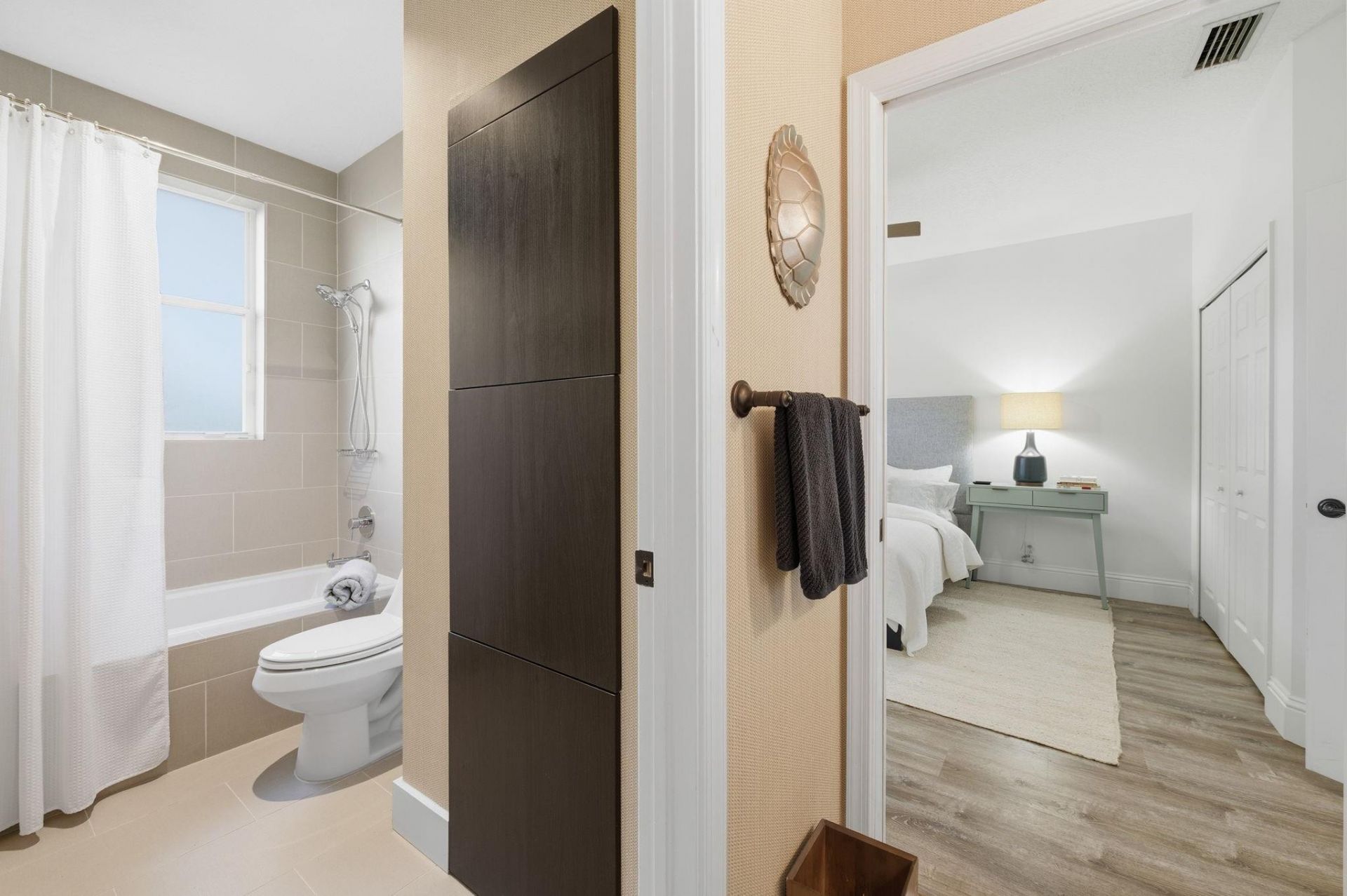 2494 Eagle Watch Ln, Weston, FL 33327 Photo