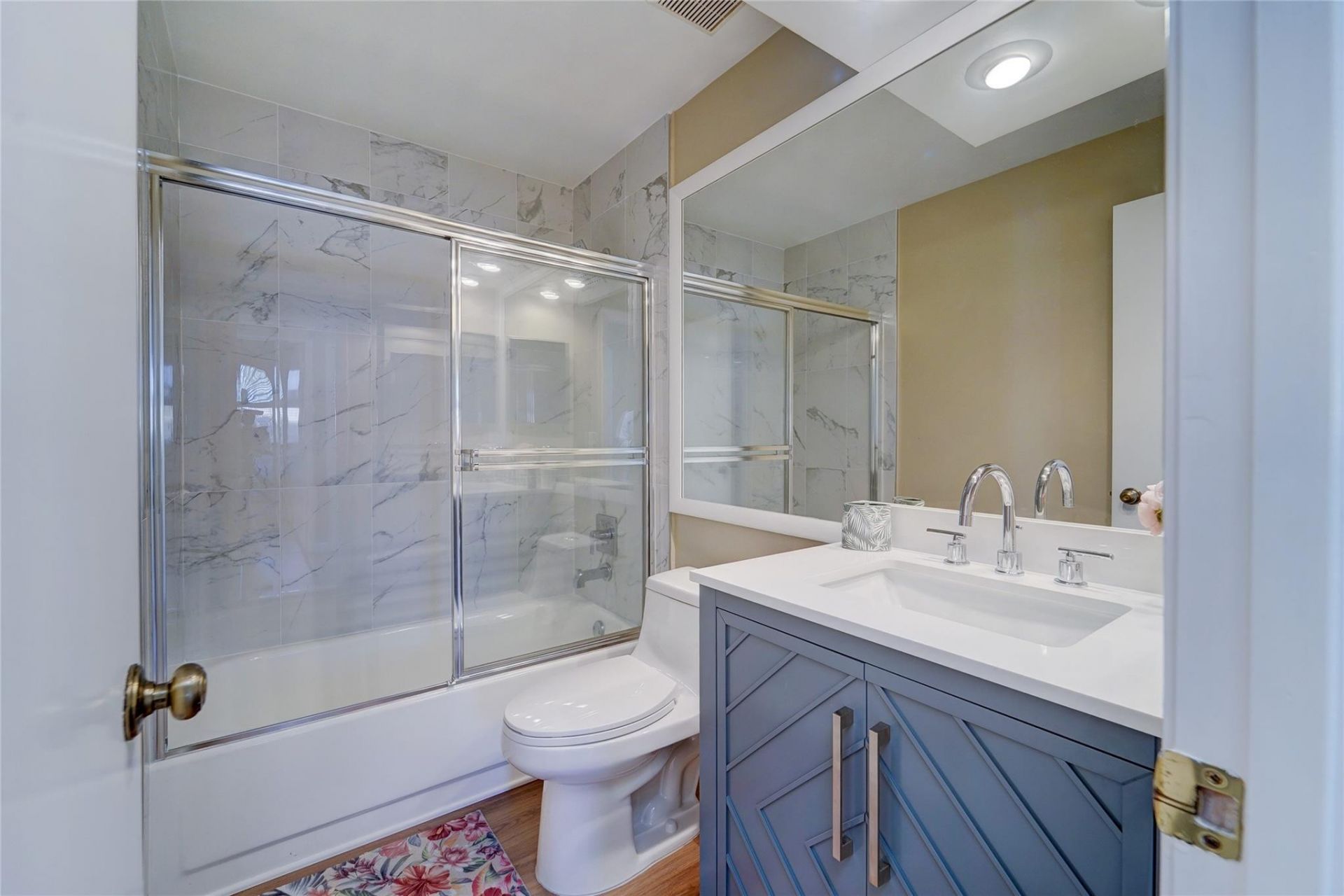 7004 Golf Pointe Cir, Tamarac, FL 33321 Photo