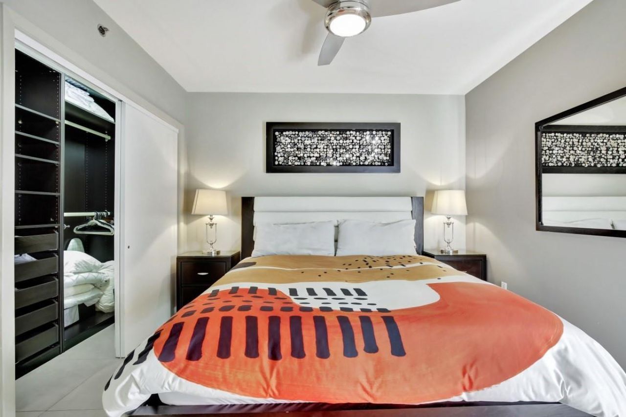 1830 S Ocean Boulevard, Unit 4612, Hallandale Beach, FL 33009 Photo