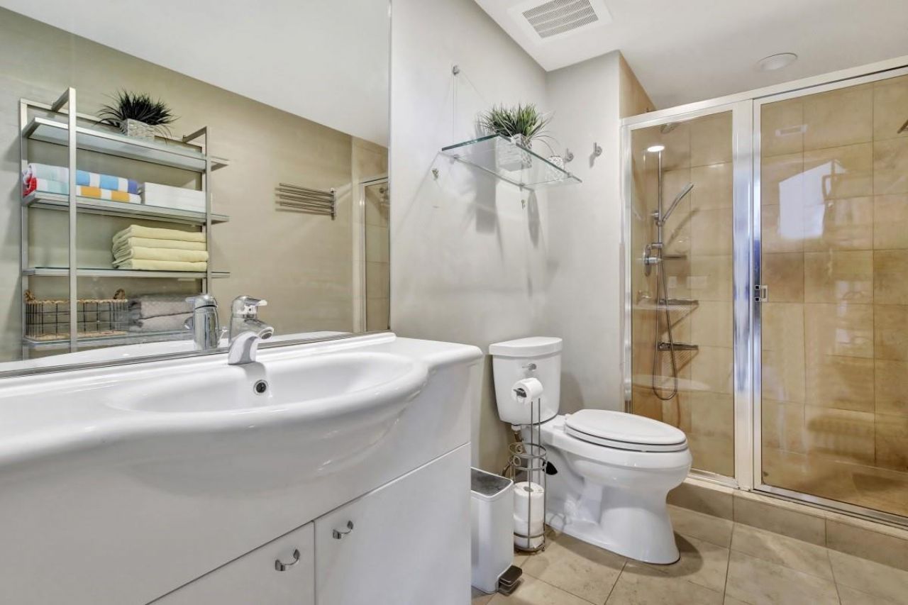 1830 S Ocean Boulevard, Unit 4612, Hallandale Beach, FL 33009 Photo