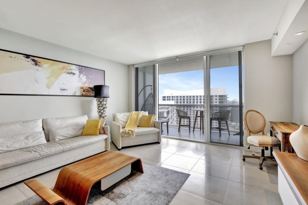 1830 S Ocean Boulevard, Unit 4612, Hallandale Beach, FL 33009 Photo
