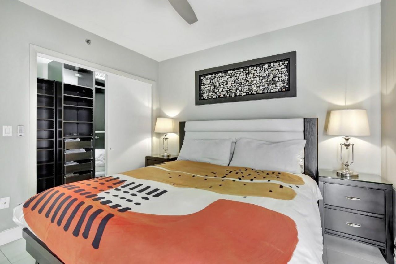 1830 S Ocean Boulevard, Unit 4612, Hallandale Beach, FL 33009 Photo