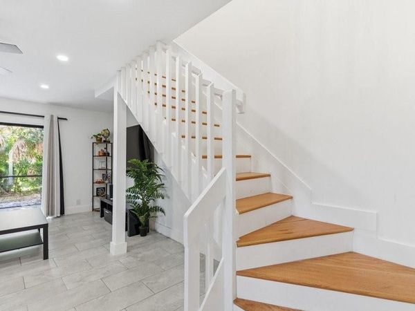 10900 W Sample Road, Coral Springs, FL 33065