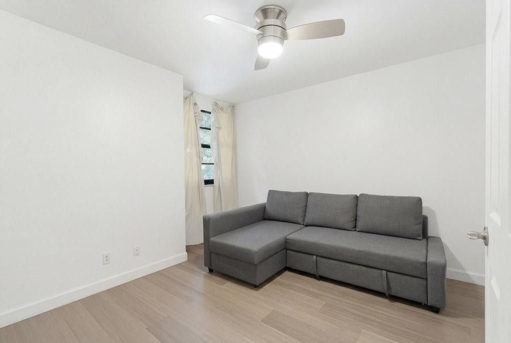 10900 W Sample Rd, Coral Springs, FL 33065 Photo