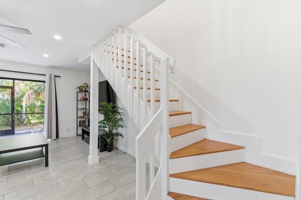 10900 W Sample Rd, Coral Springs, FL 33065 Photo