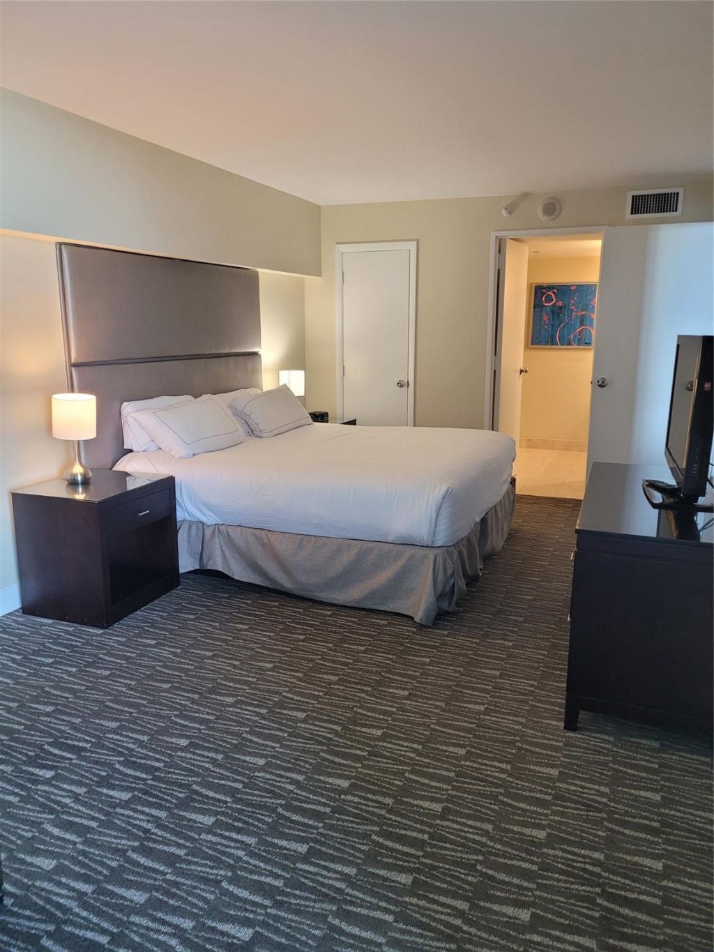 2670 E Sunrise Boulevard, Unit 723, Fort Lauderdale, FL 33304 Photo