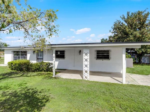 815 PAPAYA DRIVE, TAMPA, FL 33619