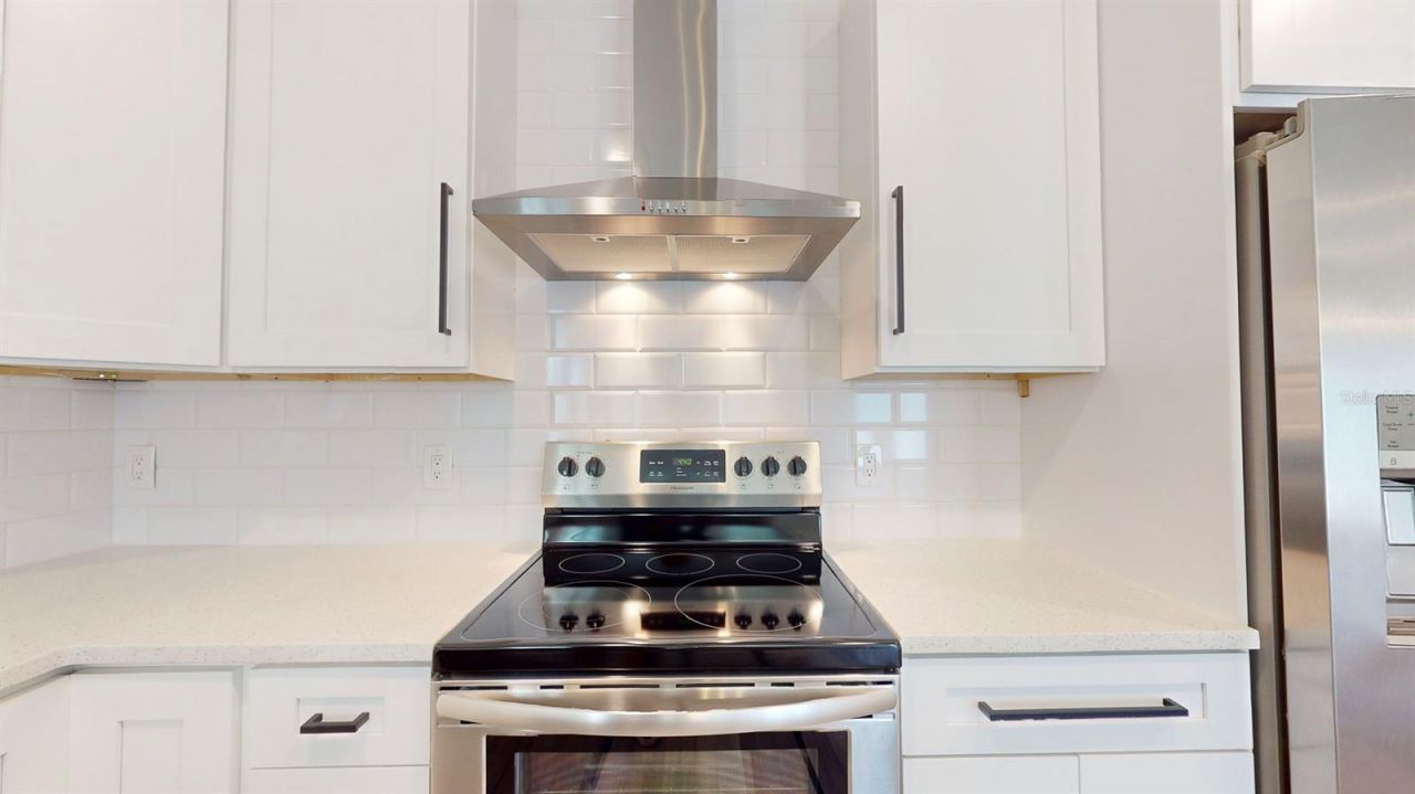 1919 30th Avenue N, Saint Petersburg, FL 33713 Photo