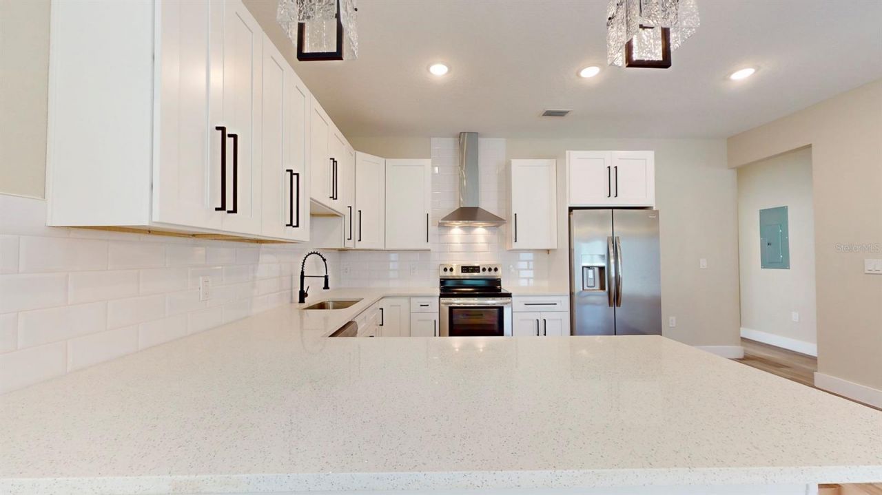 1919 30th Avenue N, Saint Petersburg, FL 33713 Photo