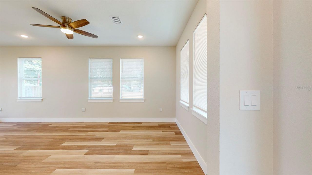 1919 30th Avenue N, Saint Petersburg, FL 33713 Photo