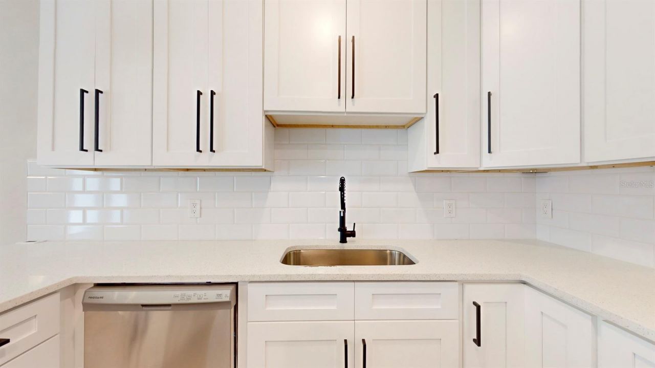 1919 30th Avenue N, Saint Petersburg, FL 33713 Photo