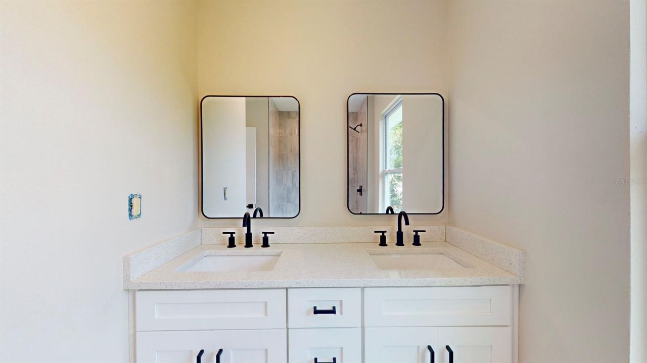 1919 30th Avenue N, Saint Petersburg, FL 33713 Photo