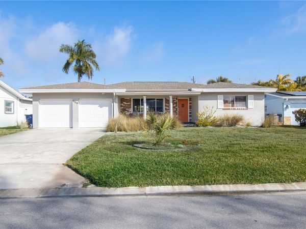 1129 39TH AVENUE NE, ST PETERSBURG, FL 33703