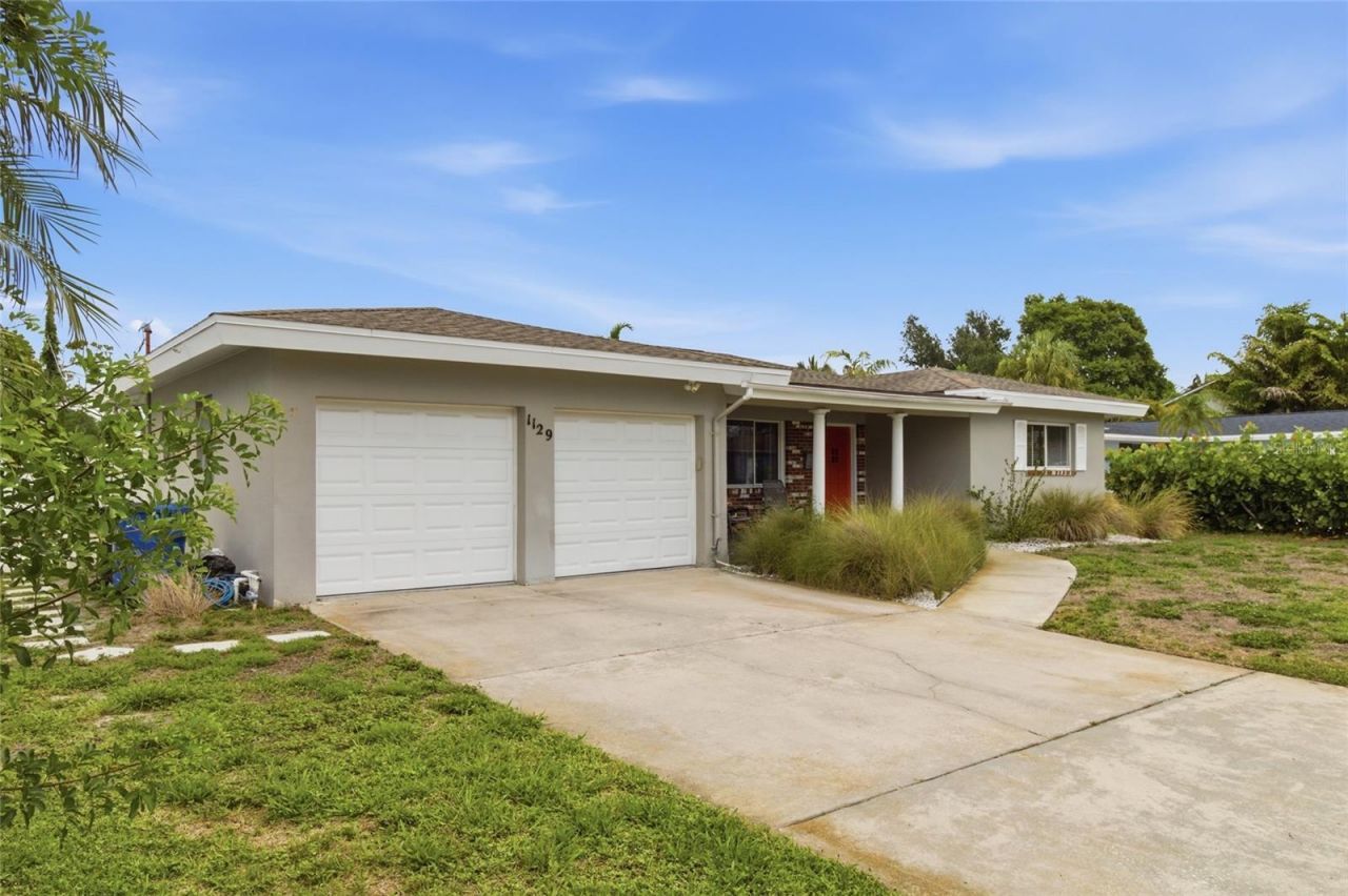 1129 39th Avenue Ne, Saint Petersburg, FL 33703 Photo