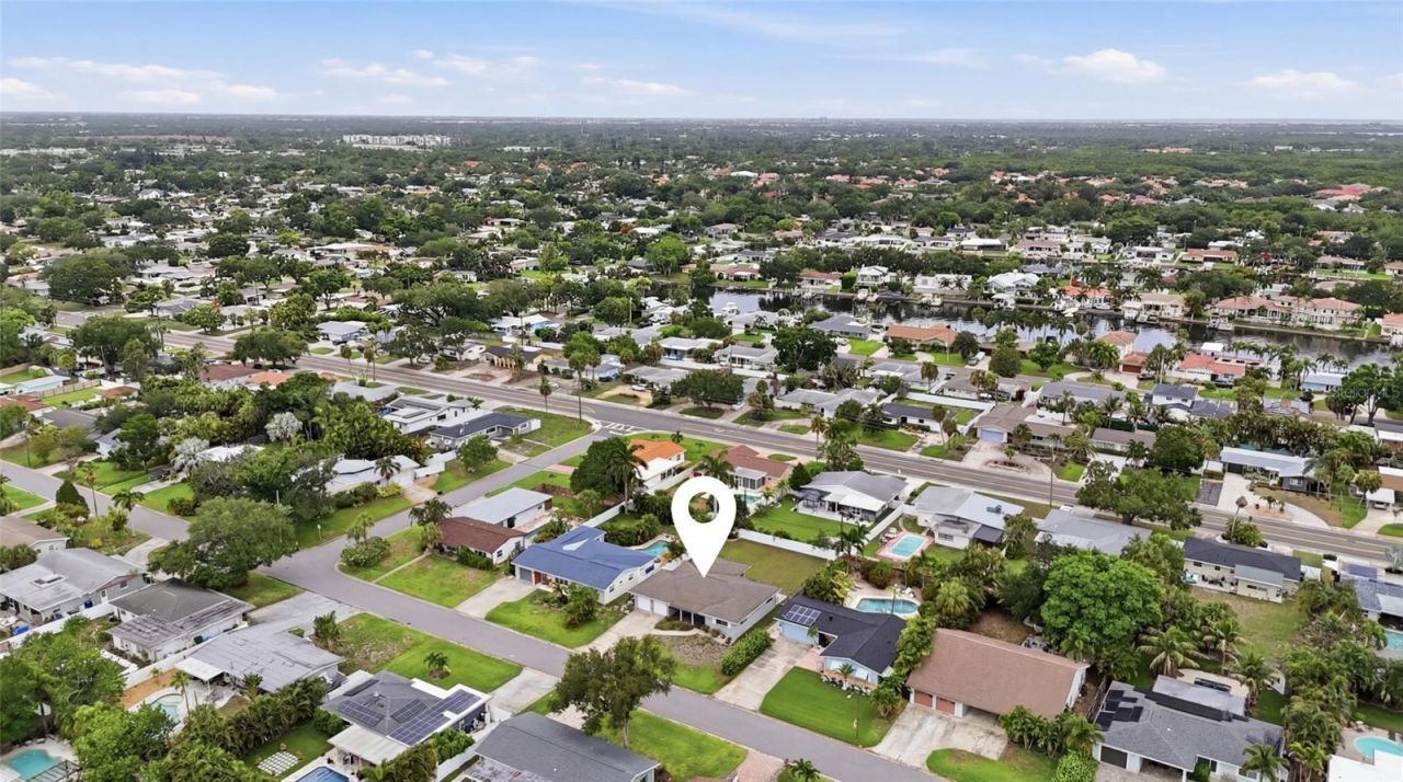 1129 39th Avenue Ne, Saint Petersburg, FL 33703 Photo