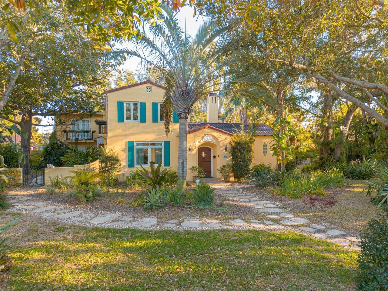 438 Villagrande Avenue S, Saint Petersburg, FL 33707 Photo