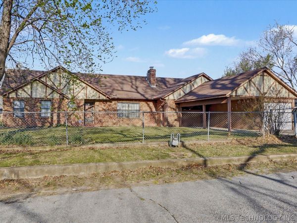 546 N 38th West Avenue, Tulsa, OK 74127