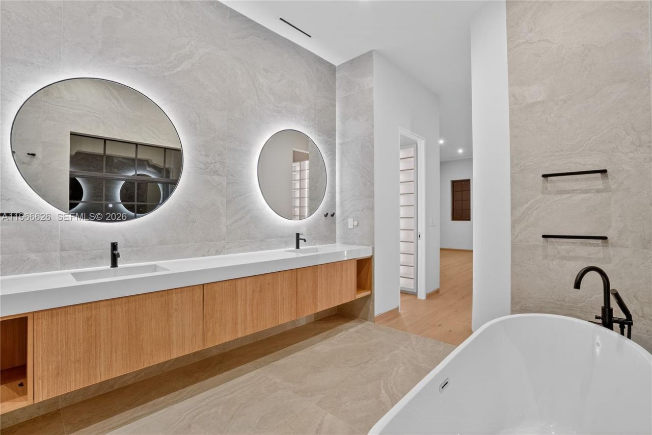 1514 Consolata Ave, Coral Gables, FL 33146 Photo