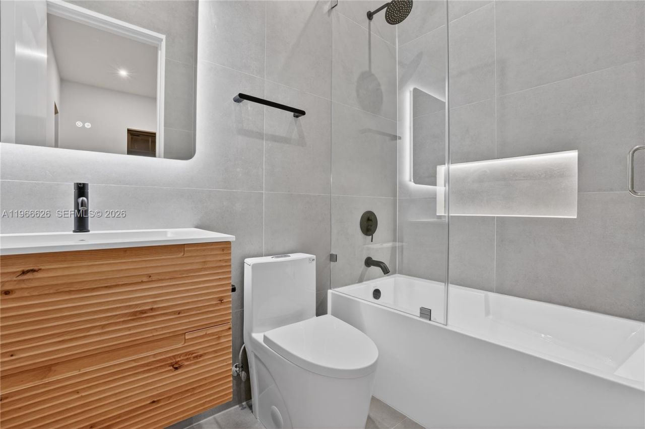 1514 Consolata Ave, Coral Gables, FL 33146 Photo