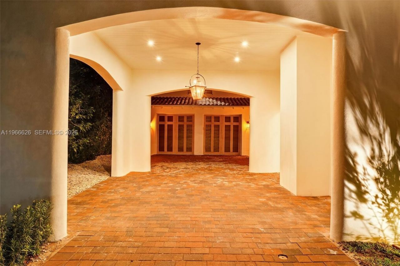 1514 Consolata Ave, Coral Gables, FL 33146 Photo