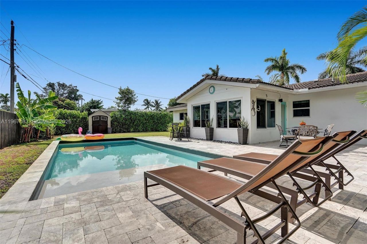 5230 NE 20th Ave, Fort Lauderdale, FL 33308 Photo