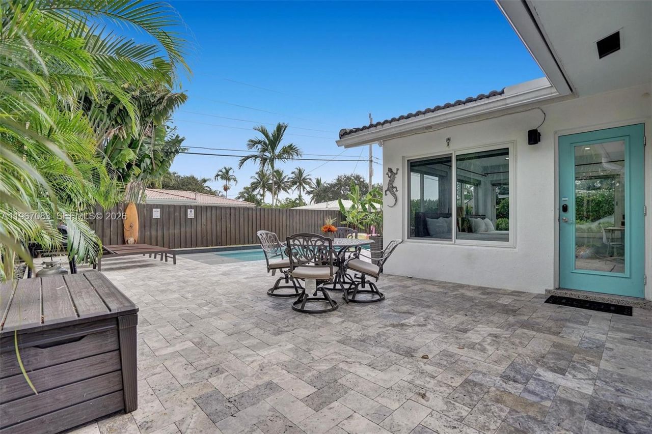 5230 NE 20th Ave, Fort Lauderdale, FL 33308 Photo