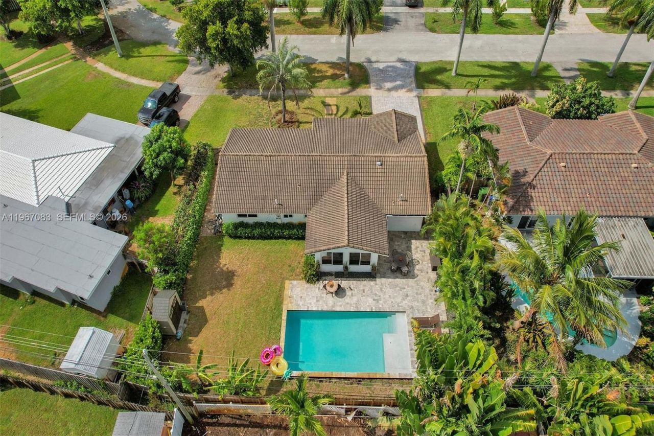 5230 NE 20th Ave, Fort Lauderdale, FL 33308 Photo