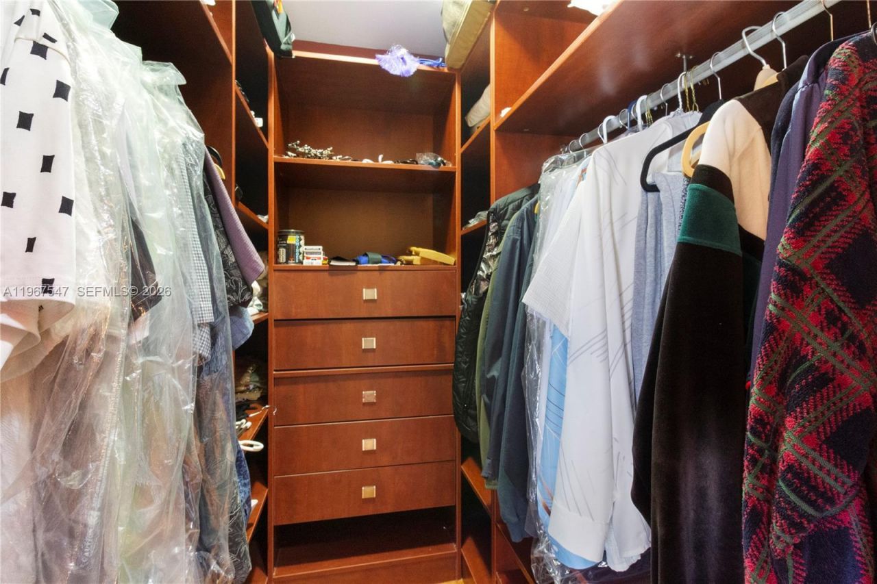 12 Seacrest Pkwy, Unit 3, Hollywood, FL 33019 Photo