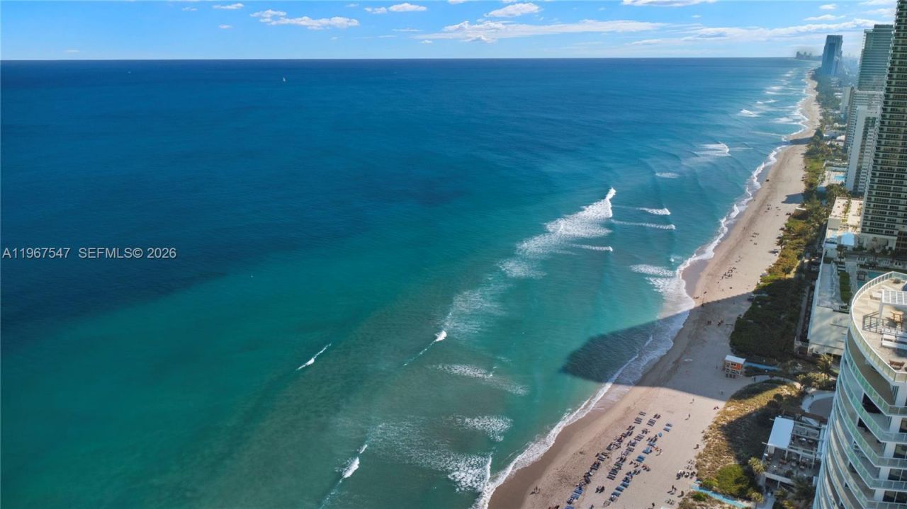 12 Seacrest Pkwy, Unit 3, Hollywood, FL 33019 Photo