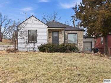 1020 S 31st Street, Omaha, NE 68105