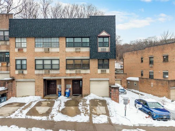 240-22 70th Avenue, Little Neck, NY 11362