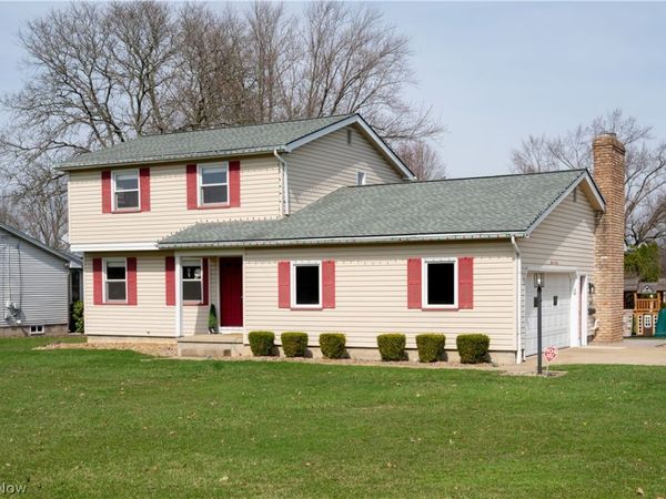 8280 Bendemeer Drive, Poland, OH 44514