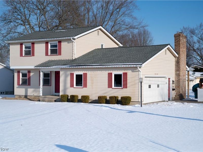 8280 Bendemeer Drive, Poland, OH 44514 Photo 1