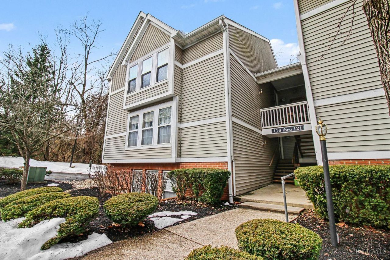 120 Highridge Court, Fairfield, OH 45014 Main Photo