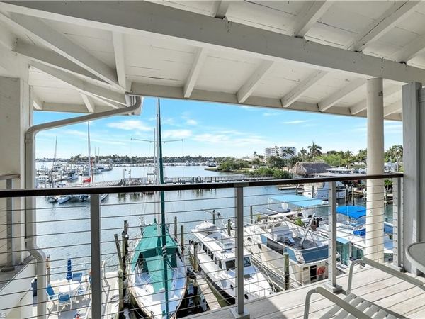 900 Broad AVE S, Unit 320, NAPLES, FL 34102