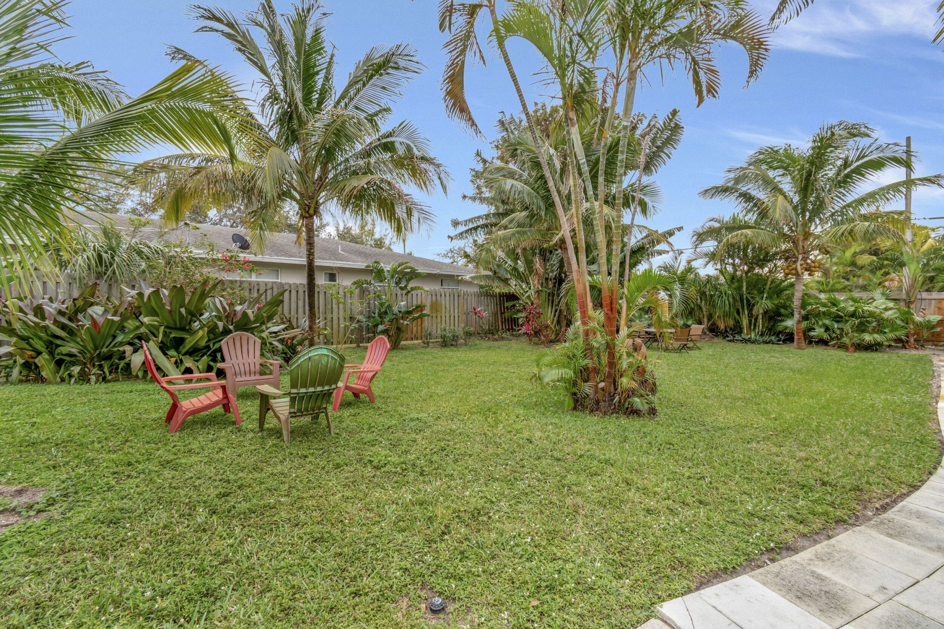 320 SE 4th Avenue, Delray Beach, FL 33483 Photo