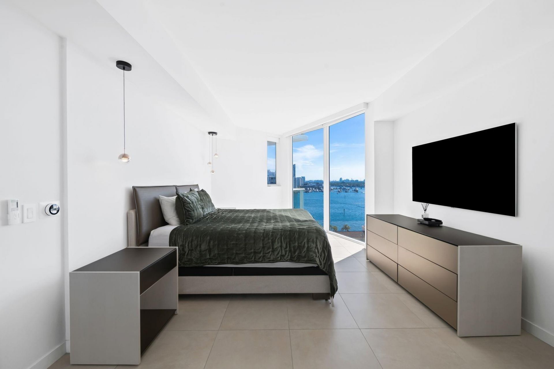 401 N Birch Road, Unit 1100, Fort Lauderdale, FL 33304 Photo