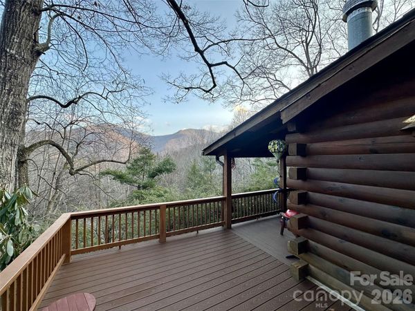 250 Creekside Drive, Maggie Valley, NC 28751