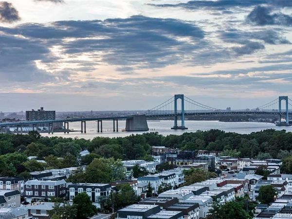 18-05 215th Street , Unit 16 D, Bayside, NY 11360