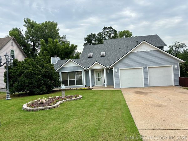 1226 Forest Lane, Catoosa, OK 74015