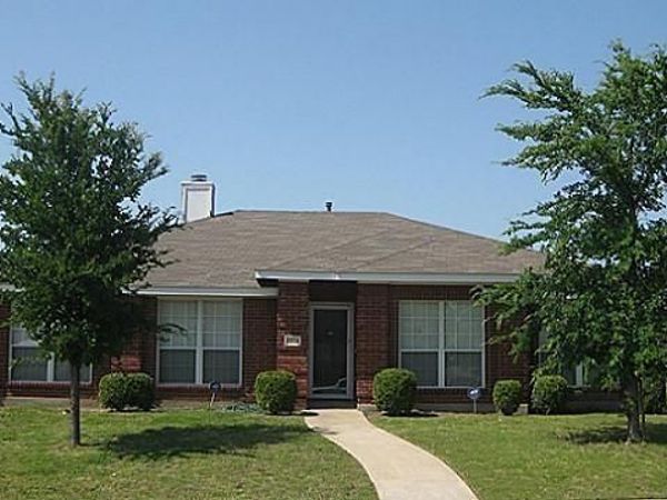 1801 Solitude Court, Allen, TX 75002