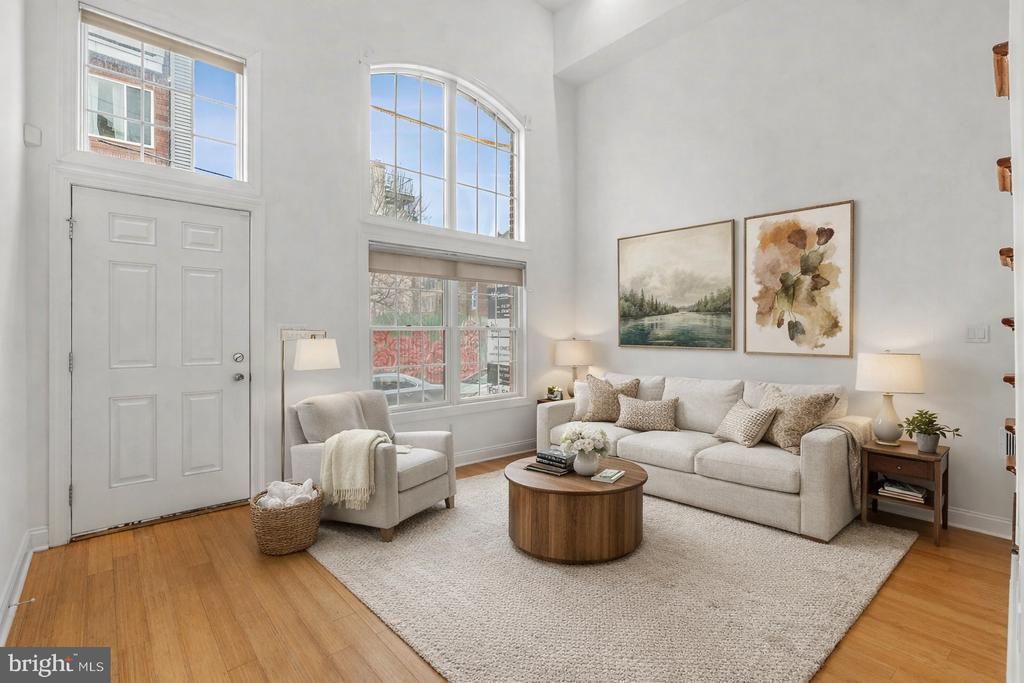 1004 N Bodine Street, Philadelphia, PA 19123 Main Photo