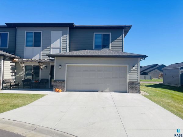 7717 S Townsley Ave, Unit 4, Sioux Falls, SD 57108