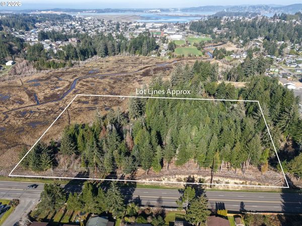 0 Newmark ST, North Bend, OR 97459