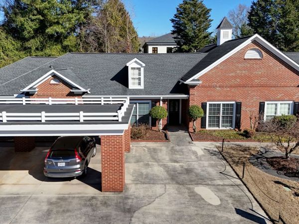 814 Manor Way, Cartersville, GA 30120