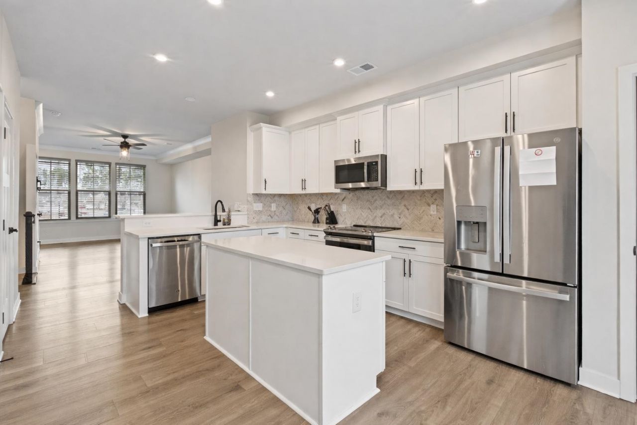 200 Yam Dr.  Photo 15